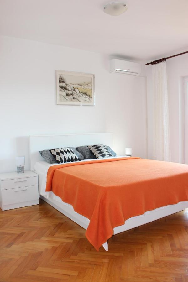 Apartmani Mia Jadranovo Extérieur photo