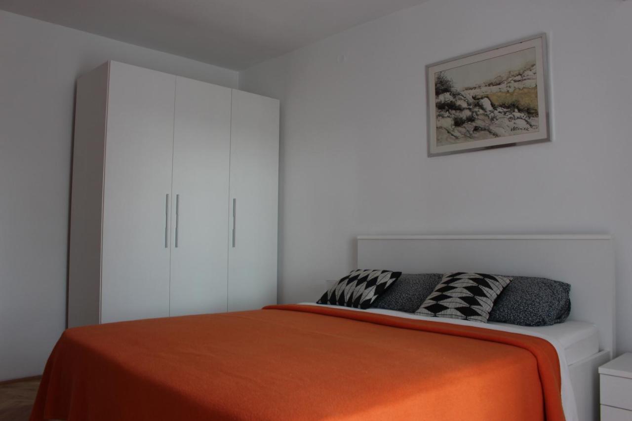 Apartmani Mia Jadranovo Extérieur photo