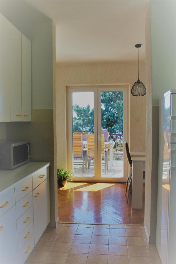 Apartmani Mia Jadranovo Extérieur photo