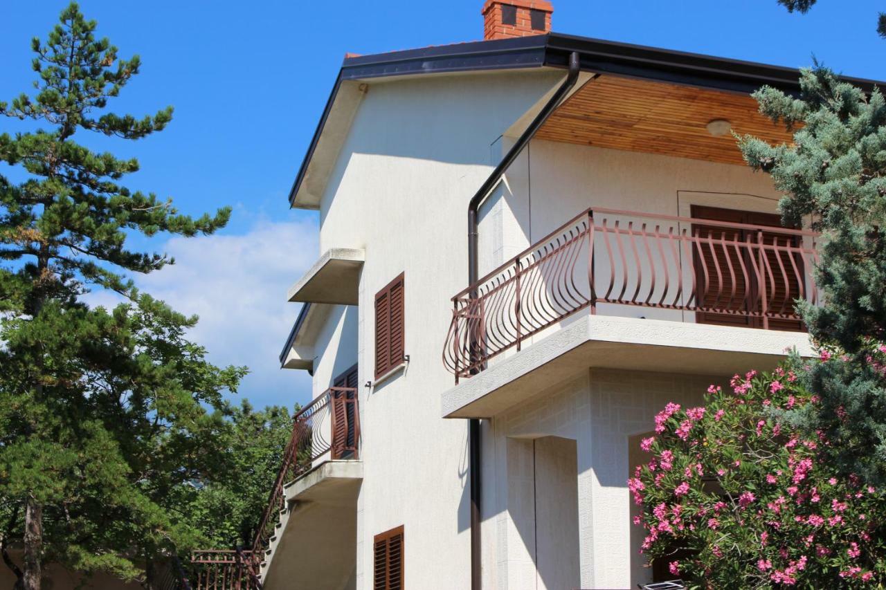 Apartmani Mia Jadranovo Extérieur photo